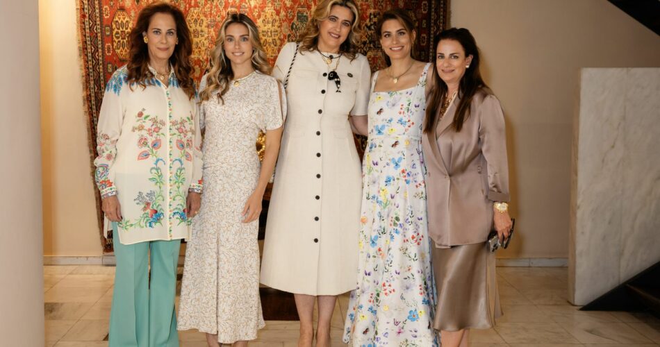 Το-κόσμημα-«Ηλίανθος»-του-οίκου-lalaounis-στηρίζει-τα-παιδιά-της-ΕΛΠΙΔΑΣ